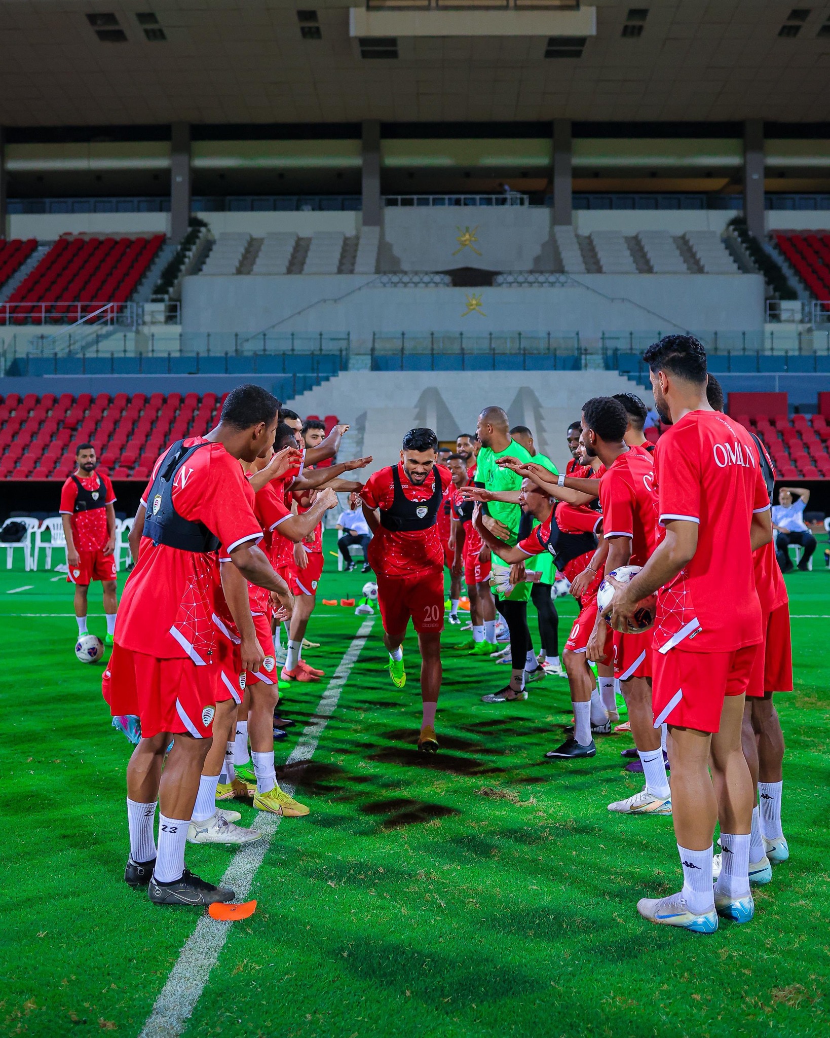 عُمان تكشف قائمتها لمواجهتي النشامى وفلسطين في تصفيات مونديال 2026