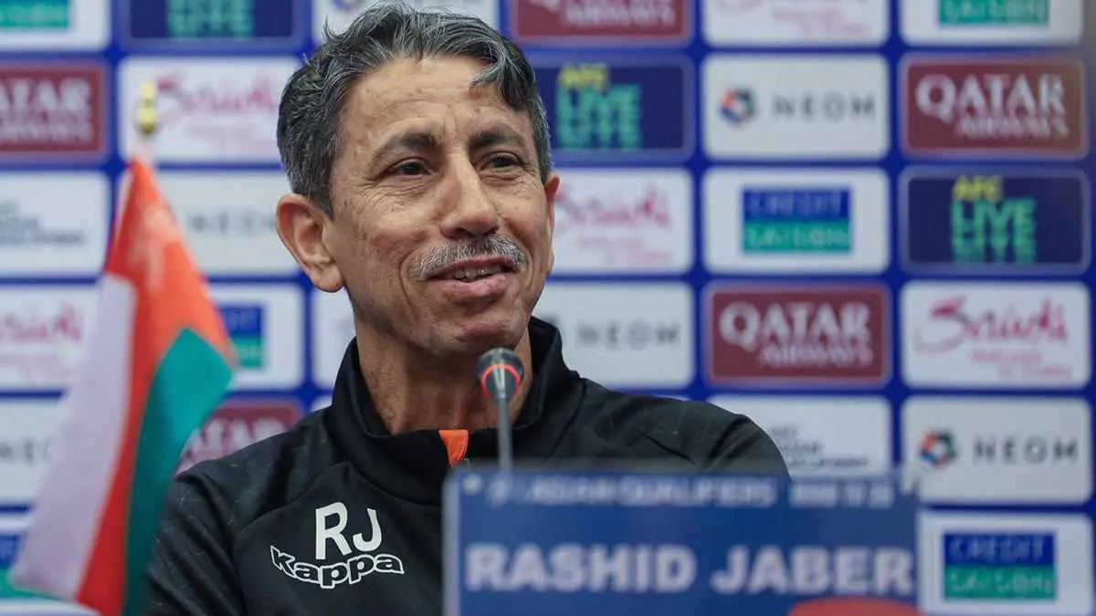 قبل موقعة "النشامى" ..  إصابة تُربك المنتخب العُماني